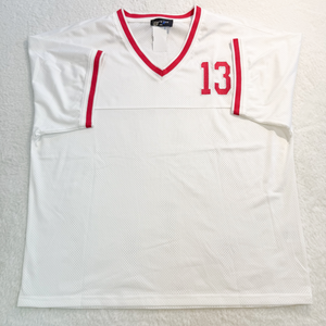 White Fox Athletic Top Size Medium P0517