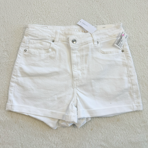 American Eagle Shorts Size 7/8 *