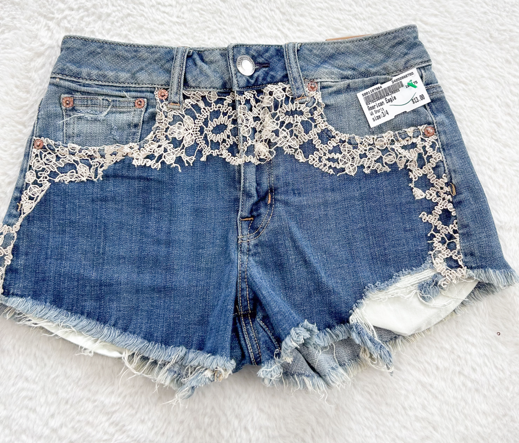 American Eagle Shorts Size 3/4 P0028