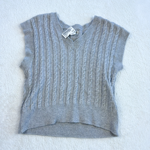 Cupcakes And Cashmere Sweater Size Large P0181