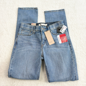 Levi Denim Size 7/8 (29) P0627