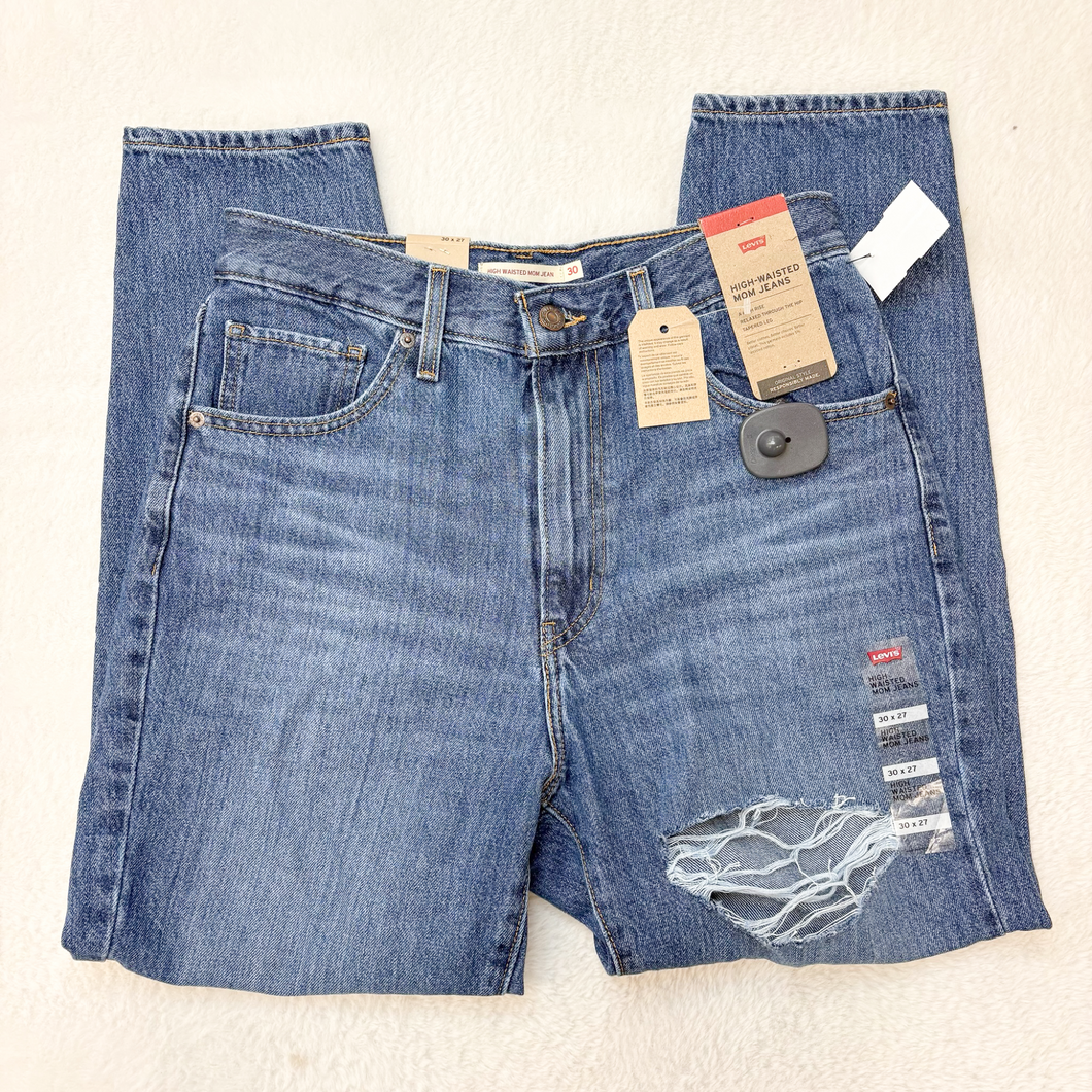 Levi Denim Size 9/10 (30) P0104