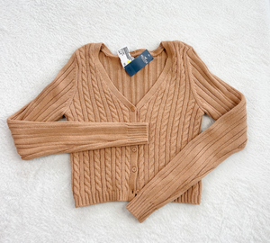 Hollister Sweater Size Medium P0109
