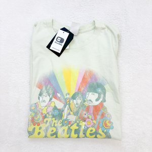 Junk Food T-Shirt Size Medium P0161