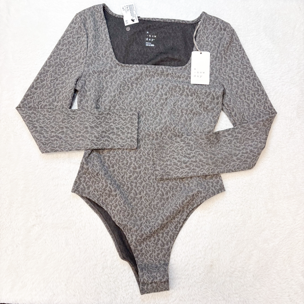 A New Day Womens Tops Bodysuit Size Medium P0453