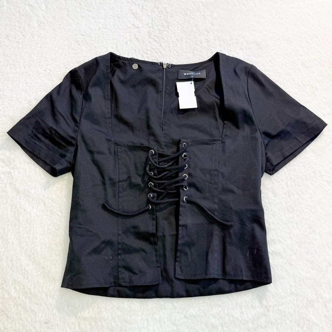 White Fox Short Sleeve Top Size Medium P0517