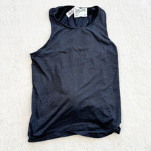 Load image into Gallery viewer, Yogalicious Athletic Top Size Small *
