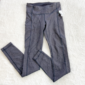 Lulu Lemon Athletic Pants Size Small *