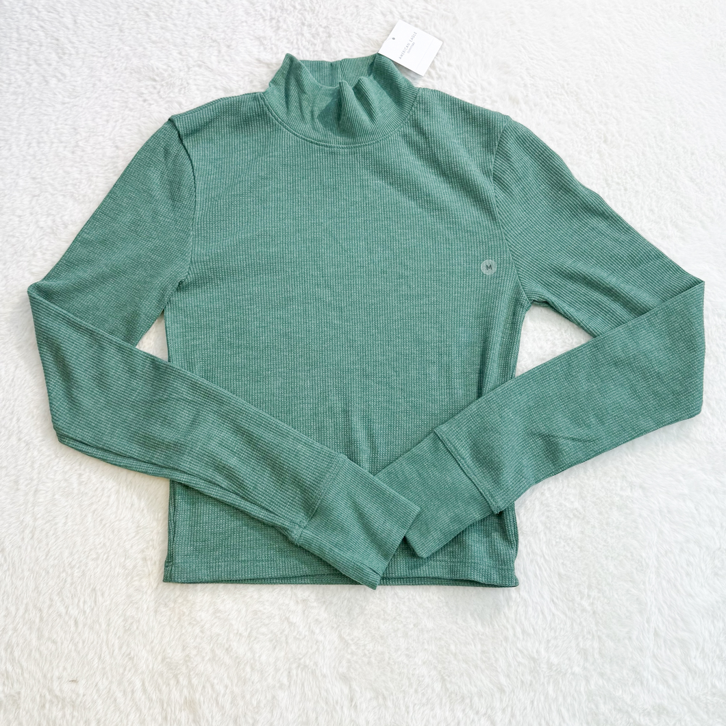 American Eagle Long Sleeve T-Shirt Size Medium P0517