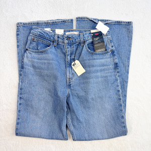Levi Denim Size 9/10 (30) P0515