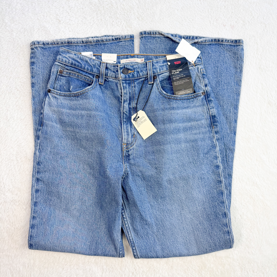 Levi Denim Size 9/10 (30) P0515