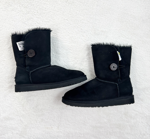 Uggs Boots Womens 9 P0172