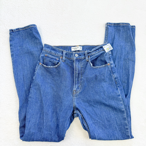 Abercrombie & Fitch Denim Size 5/6 (28) * - Plato's Closet Parkersburg, WV