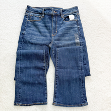 Load image into Gallery viewer, American Eagle Denim Size 7/8 (29) P0145
