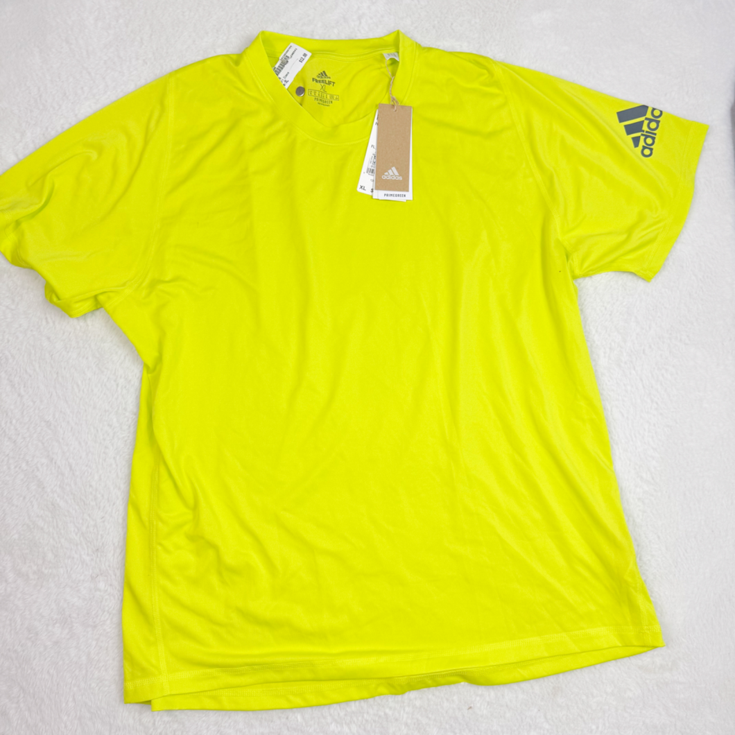 Adidas Athletic Top Size Extra Large P0138