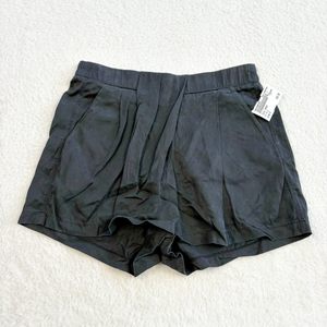 Lulu Lemon Shorts Size Small P0414