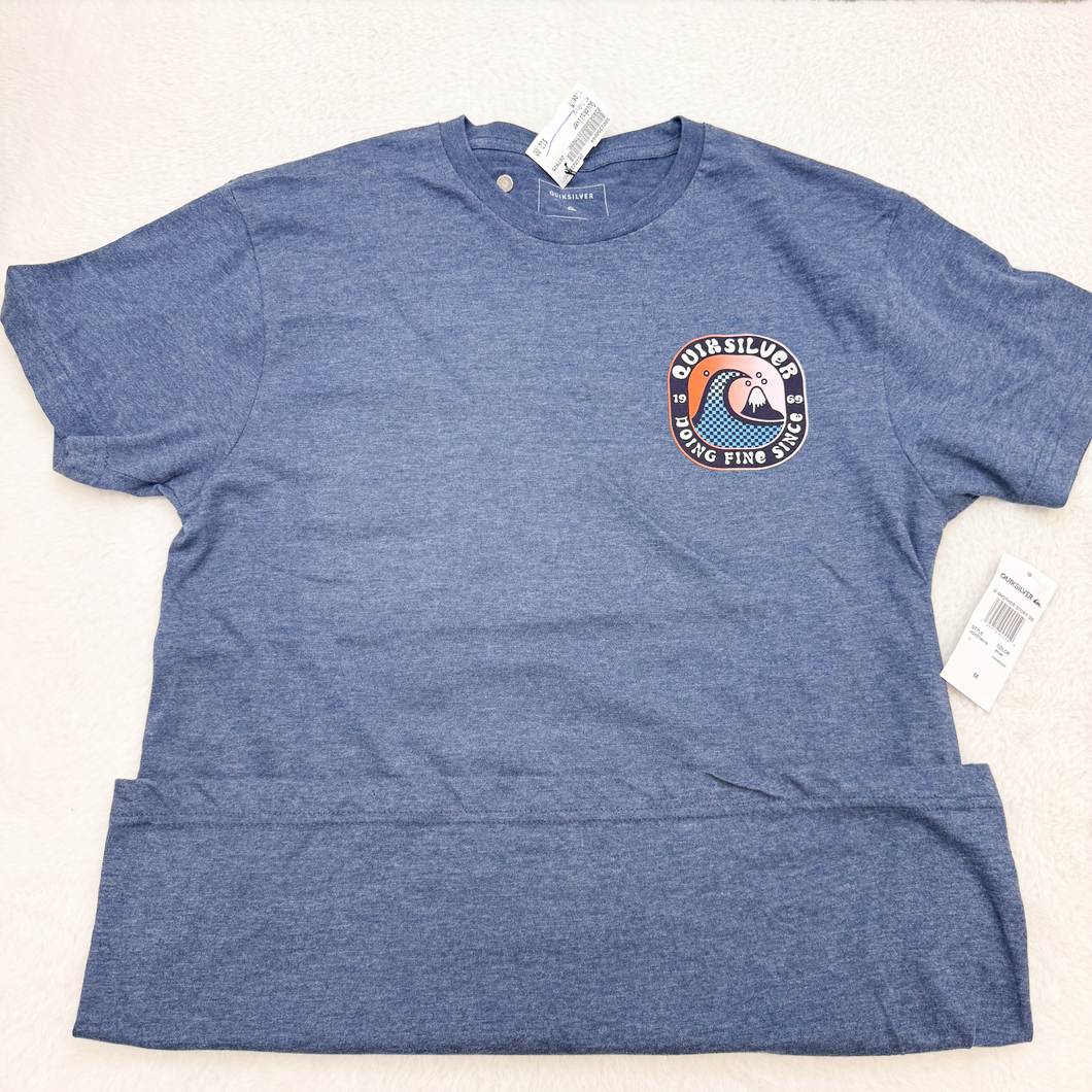 Quicksilver T-shirt Size Medium P0221