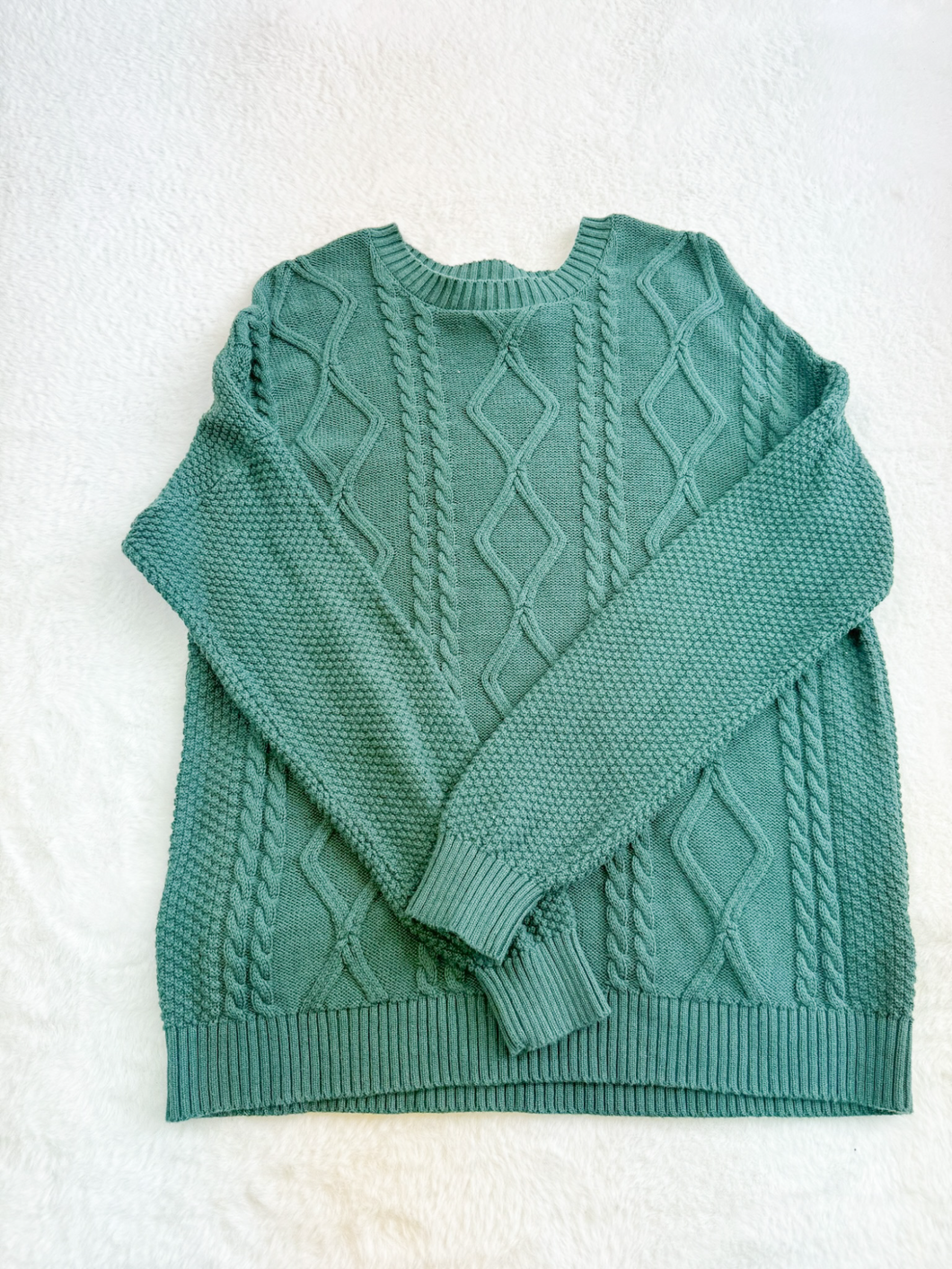Hollister Sweater Size Small P0365