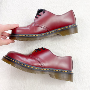 Dr Martens Oxford Shoes Mens 8 *